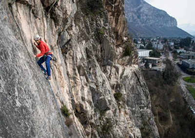 Florian Garibal à Saint Egrève au secteur paroi de Babylone - Photo © Manu Rivaud